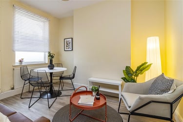 4 bed house, Dale Terrace, Sneinton, Nottingham, NG24HB - Image 2